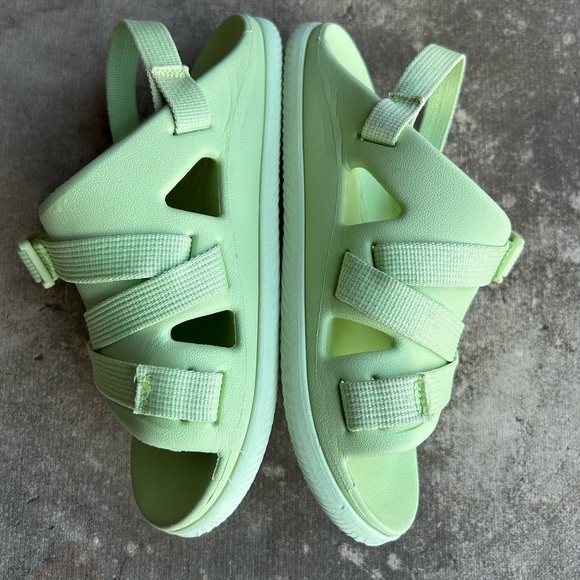 Chaco Chillos sports unisex Kids Green lightweight Sandals Sz-3. G - Picture 3 of 6